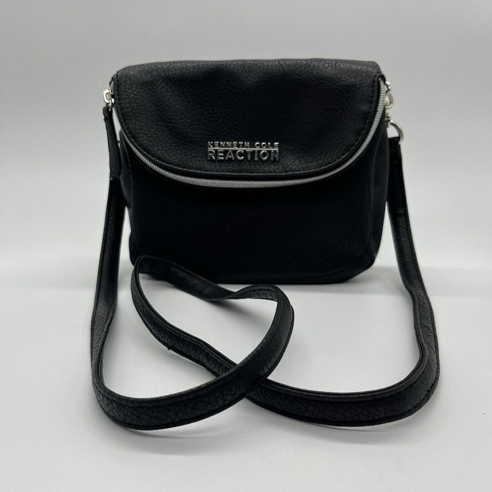 Kenneth Cole Crossbody Pebbled Vegan Leather Black Purse Bag Multi Pocket‎